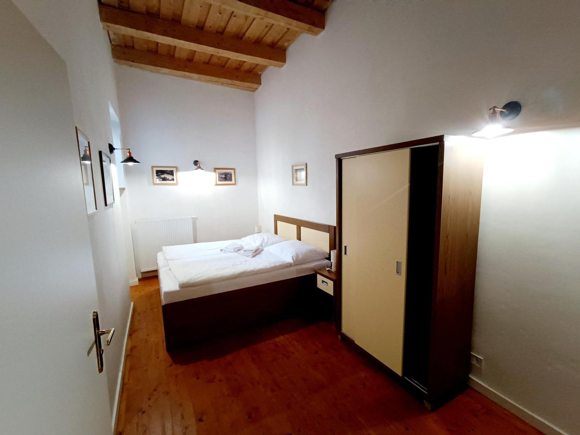 Hostel Cosmopolitan* Banská Štiavnica Exterior foto